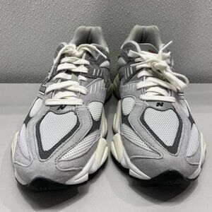 New Balance Men’s 9060 Running Shoes – Grey/White – Size 8.5M